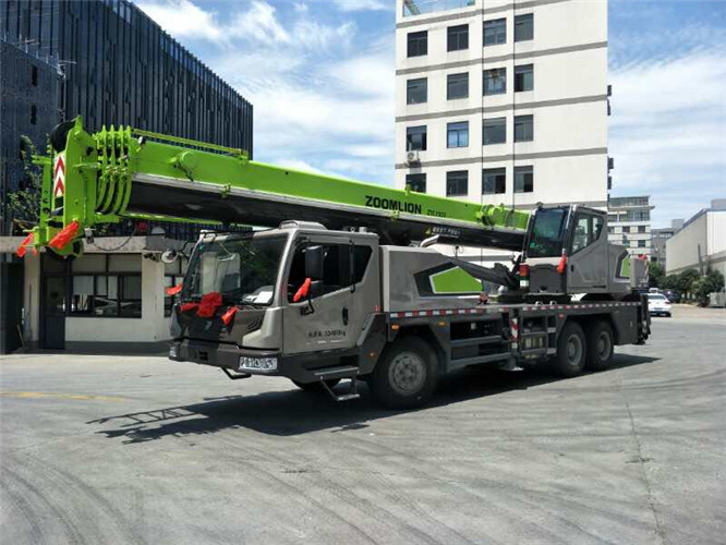 金水区跨街广告牌的高空安装注意事项